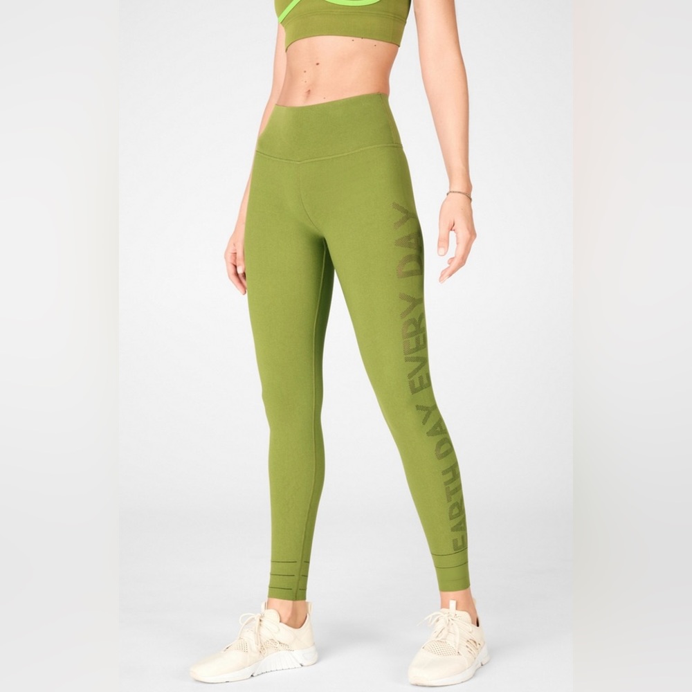Fabletics Earth Day Outfit 🌏🌱